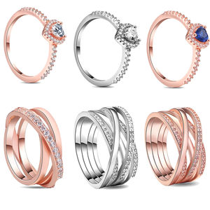 Anillo de Boda de Lujo para Mujer, Original, Brillante, 100% Plata de Ley 925, Chapado en Platino, con Circonita, Sol, Luna, Pluma, Lazo y Corazón - Product Image 1