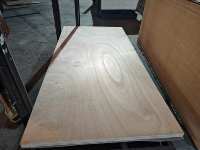 Design moderne 3mm 4mm 5mm Okoumé Triplex Contreplaqué 4x8ft Feuille Acajou Placage pour Meubles