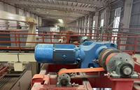 Alimentateur à bande transporteuse avec support modulaire et conception à rouleaux pour un entretien et un remplacement faciles sur site dans les usines de transformation