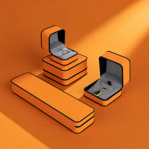 Caja de Joyería Zebopak Color Naranja Mandarina, Juego Personalizado con Detalles en Negro, para Anillos, Colgantes y Pulseras, Estuche de Regalo, Fabricante - Product Image 2