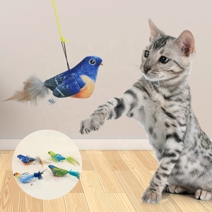 Een Kattenspeelgoedvogel Maakt Een Geluid Dat Een Gesimuleerde Kat-Plagerige Stok Wordt Genoemd - Product Image 2