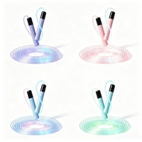 Corde à sauter LED lumineuse 7 couleurs 4 modes 30+ effets lumineux Corde à sauter en fibre optique 2,8 m Poignée ABS Enfants Adultes Fitness Exercice