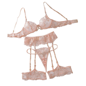 Ensemble de lingerie féminine sexy de style européen et américain, perspective super sexy, ensemble complet de dentelle fantaisie, luxueux et sexy, quatre pièces - Product Image 1