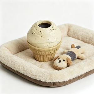 Jouets à mâcher pour chiens en forme de crème glacée - Jouets interactifs durables pour chiens de petite et moyenne taille - Product Image 4