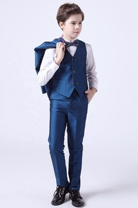 Ensemble Complet 5 Pièces Blazer, Gilet et Pantalon Blanc pour Garçon : Tenue Élégante pour Baptême, Mariage, Bal de Fin d'Année ou Fête - Product Image 3
