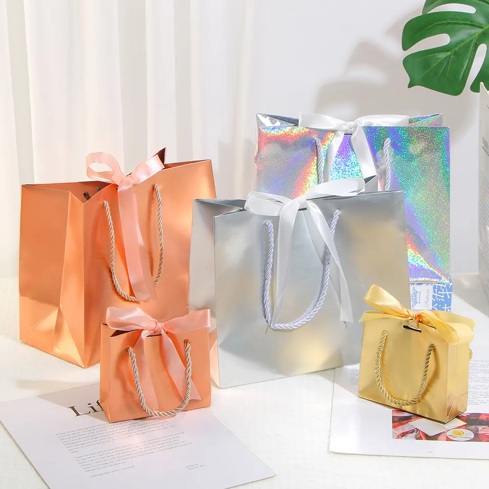 Sacs en papier à paillettes personnalisés, fabricant pour emballage cadeau, sacs en papier holographiques découpés au Laser avec poignées