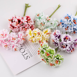 Ramo de Flores de Camelia Artificiales de Tela, Hechas a Mano, Accesorios de Joyería DIY, Decoración de Bodas, Colores Aleatorios - Product Image 2