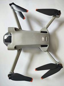 Usado para Mini 3 Pro Drone 4K Cámara 12KM Control remoto 47 minutos Tiempo de vuelo Diseño plegable Motor sin escobillas Material plástico - Product Image 2