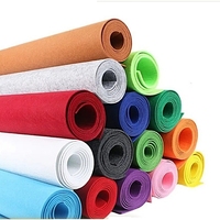 Feutre non tissé 100 % polyester écologique de 2 mm, coloré, texture douce, disponible en plusieurs couleurs pour l'artisanat DIY et la fabrication de cadeaux