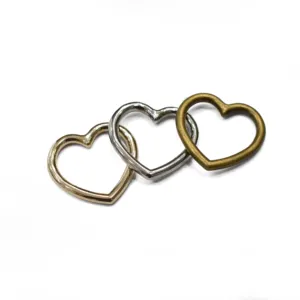 Fecho de logotipo personalizado, fivela em forma de coração resistente à ferrugem, anel para bolsa, amor, coração, fivela para cinto
