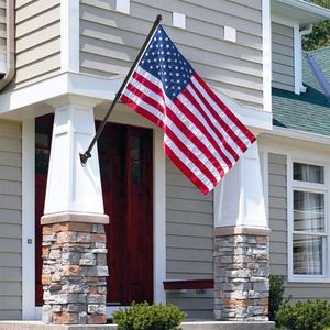 ธงวันหยุดคุณภาพสูงแบบพิมพ์ลายดิจิตอลด้วยเทคนิคซับลิเมชั่นบนผ้าโพลีเอสเตอร์ พร้อมงานปัก  ขนาดสั่งทำได้ สำหรับใช้งานกลางแจ้งและติดผนัง - Product Image 4