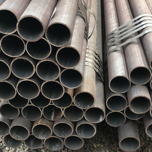 18 Inch Api Naadloze Gelaste Zwarte Koolstofarme Stalen Rechthoekige Zeshoekige Buizen 6 Inch Water Sch 40 Oliepijp - Product Image 4