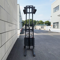 Chariot élévateur électrique autoporteur portable de fabrication chinoise, certifié CE ISO, avec batterie lithium-ion et capacité personnalisable