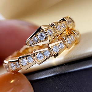 Bagues géométriques F1178 serties pavé de zircone cubique de laboratoire taille princesse, bagues de mariage unisexes tendance - Product Image 6