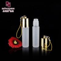 Emballage cosmétique de maquillage 5ml Roller Ball Roll on Lip Oil Bottle With Hook Cap