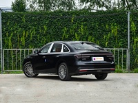 Performance King Geely Galaxy Xingyao 7 Berline 312kW E-AWD AWD 5,4s 0-100 km/h 220 km d'autonomie électrique 2,98 L de consommation de carburant