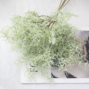 Bouquet de fleurs artificielles CallaFloral blanc et vert en PVC pour décoration intérieure, mariage et arrangement domestique - Product Image 2