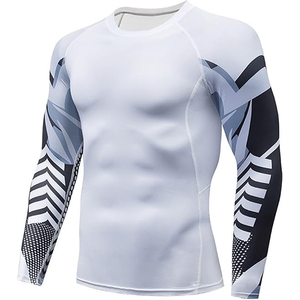 Protector de erupción de etiqueta privada para hombres con ajuste de compresión y escudo UV Ideal para artes marciales y sesiones de gimnasio - Product Image 3