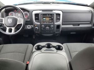 Camioneta <span class=keywords><strong>Dodge</strong></span> RAM 1500 Classic Warlock Doble Cabina USADA 2024 - Product Image 4