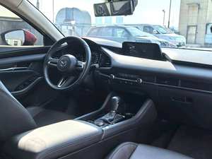 JX Auto Mazda3 Axela Usado, Sedán de 4 Puertas y 5 Plazas, Euro VI, Gasolina, Aspiración Natural, Muy Popular - Product Image 4