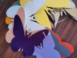 <span class=keywords><strong>Adesivi</strong></span> Murali 3D a Specchio con Fiori per Decorazione Soggiorno, Camera dei Bambini e Casa del Bambino - Product Image 6