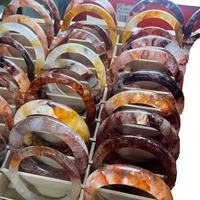 Vente en gros de bracelets élégants sur le thème de l'amour fabriqués à la main de haute qualité pierres de cristal de quartz de feu naturelles polies pour l'intérieur