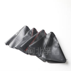 Housses anti-poussière universelles pour voiture, en fibre de carbone, résistantes aux rayures, pour usage général - Product Image 2