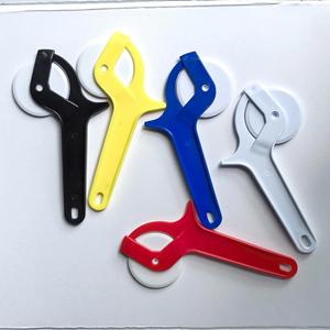 Disposable Plastic Customized <b>Roller</b> Pizza Cutter Kitchen Tool for Cutting Pizza - Product Image 1