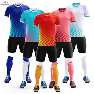 Tenue de football personnalisée, maillot de football, uniforme de football par sublimation, maillots de football - Product Image 1