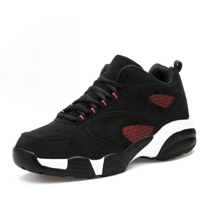 New anti-slip and lightweight walking shoes for wholesale. Breathable and fashionable trendy <b>mesh</b> shoes for both men and women. - Product Image 4