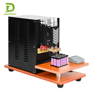 Máquina de soldadura por puntos a batería para paquetes de iones de litio, tipo pedal portátil con corriente y tiempo de soldadura ajustables - Product Image 1