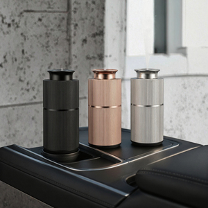 Diffuseur d'huiles essentielles de luxe personnalisé en métal, rechargeable par USB, mini, sans eau, pour hôtel, voiture, maison - Vente en gros, garantie 1 an - Product Image 2