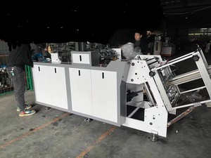 Máy tạo hình hộp thức ăn tự động hoàn toàn bằng servo CHENGYUE CYSFZHJ-800 220 chiếc/phút, máy dựng thùng carton, máy tạo hộp đựng thức ăn - Product Image 2