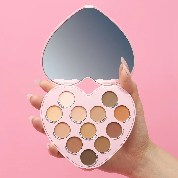 Private Label GMPC Matte Makeup Products Women Cosmetics Long Lasting Heart Shaped Eyeshadow Palette