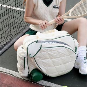 Échantillon Gratuit - Sacs de Sport Matelassés pour le Tennis, le Badminton, le Squash et le Pickleball - Fabricant OEM Certifié BSCI - Sac de Tennis pour Femmes - Product Image 3