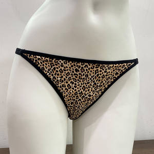 <span class=keywords><strong>Culotte</strong></span> de Bikini menstruel pour femmes, personnalisé, imprimé léopard, couture <span class=keywords><strong>Invisible</strong></span>, <span class=keywords><strong>culotte</strong></span> <span class=keywords><strong>menstruelle</strong></span> pour dames - Product Image 3