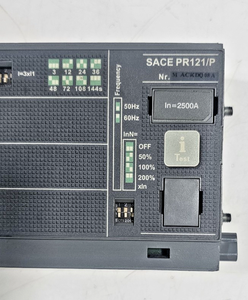 Interruttore di Protezione Sace Pr121/<span class=keywords><strong>p</strong></span> 2500a, Unità da Viaggio, Nuovo Originale, Pronto in Magazzino, Automazione Industriale, Programmazione PLC - Product Image 2