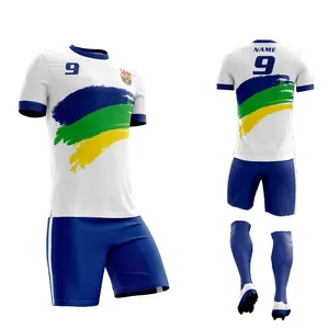 定制运动服足球服青年男子虹彩足球服带标志和数字升华足球服套装