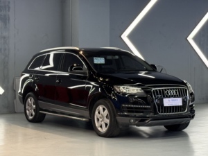 Audi <span class=keywords><strong>Q7</strong></span> 3.0L V6 Diesel Manuelle AWD SUV d'occasion 2015, Émissions Euro VI, Intérieur Cuir Foncé, Système de Direction Hydraulique - Product Image 6