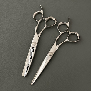 Ciseaux à cheveux professionnels 6 pouces, ciseaux à effiler en acier inoxydable VG10, pour droitiers, finition miroir, vis à roulement CNC - Product Image 3