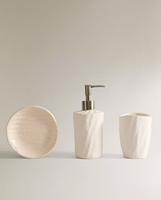 Ensemble d'accessoires de salle de bain en résine moderne nordique vintage simple Vase debout nordique avec ensemble de bain beige pour la décoration intérieure