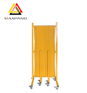 Portes de <span class=keywords><strong>garage</strong></span> accordéon en métal d'extérieur personnalisées MAXPAND, portails extensibles rétractables - Product Image 1