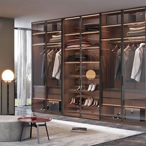 Armario de Diseño con Acabado en Madera para Vestidor, Mueble para el Hogar, Estilo Villa de Lujo - Product Image 1