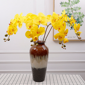 Fleur d'orchidée Phalaenopsis artificielle en latex à 8 têtes à tige unique QiHao pour la décoration de table - Product Image 2