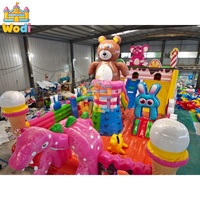 Structures gonflables sur le thème des dinosaures Mickey Park pour les aires de jeux