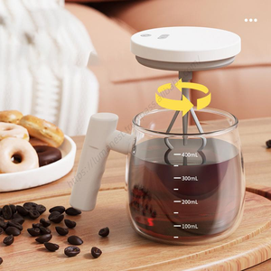 Tasse à café intelligente portable en verre avec agitation magnétique automatique pour la vente en gros - Product Image 1
