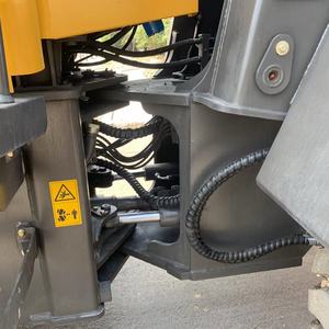 SDLG Wheel Loader LG936L 9 Ton Capacity 2020 Model Cummins Engine Heavy Duty Construction Equipment - Product Image 4