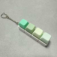 Testeur de clavier mécanique aux couleurs macaron lumineuses, bouton anti-stress, porte-clés, clicker de doigt pour soulager le stress