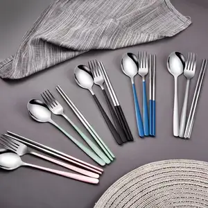 Alat makan berkemah 3 dalam 1, pisau sendok garpu stainless steel Korea alat makan set perjalanan berkemah sendok garpu sliverware