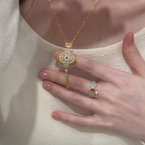 Fenglaiyi ネックレス 女性用 天翠エナメルパール ルビージルコン タッセルリング - Product Image 1